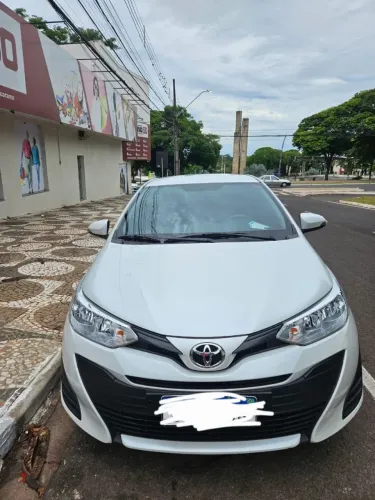 Toyota Yaris XL Live Sedan 1.5 Flex 16V 4P AUT 2021