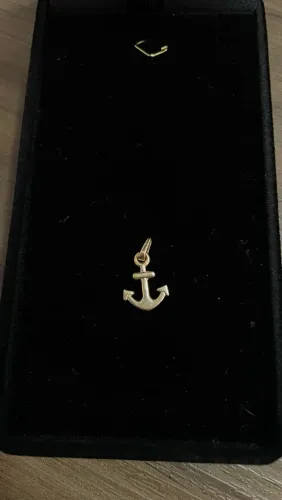 Pingente em ouro 18k