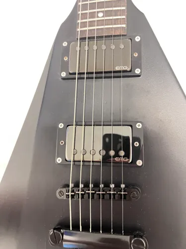 Guitarra LTD Vulture James Hetfield China (Usado)