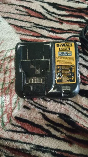 Carregador da Dewalt