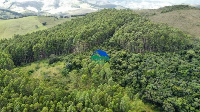 Terreno à venda no Papagaio em Aiuruoca, MG
