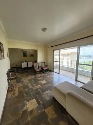 Apartamento a venda com 3 quartos no São Francisco - São Luís