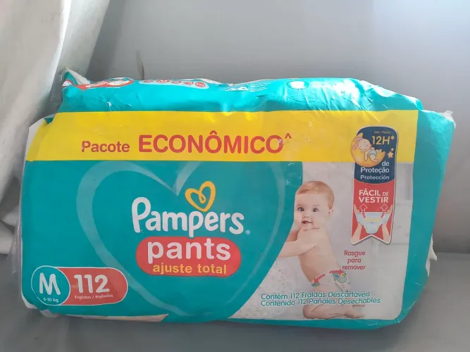Fralda Pampers pants ajuste total M 112 fraldas