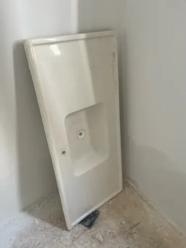 Bancada cozinha com pia esculpida