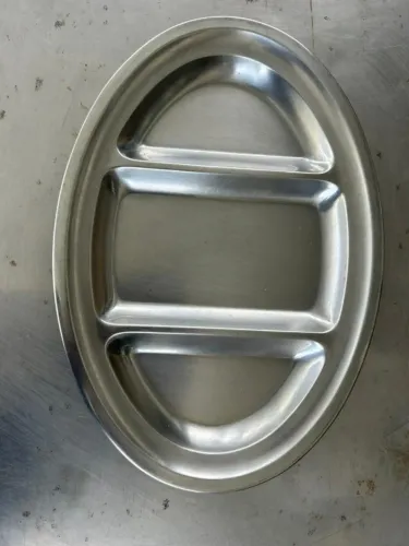 Bandeja Refeição Oval Inox