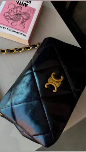 BOLSAS MÉDIAS - VÁRIOS MODELOS. NOVAS!