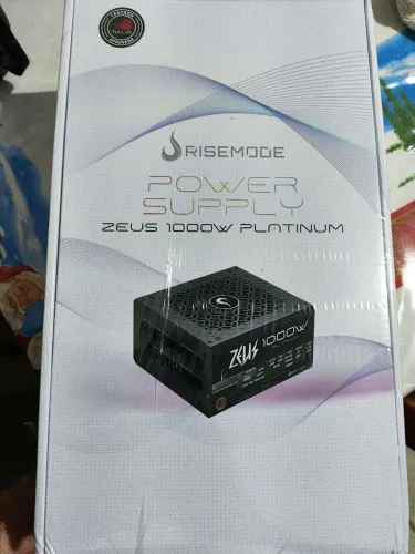 Fonte gamer de 1000W