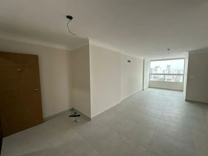 Apartamento para Venda em Praia Grande / SP no bairro Guilhermina