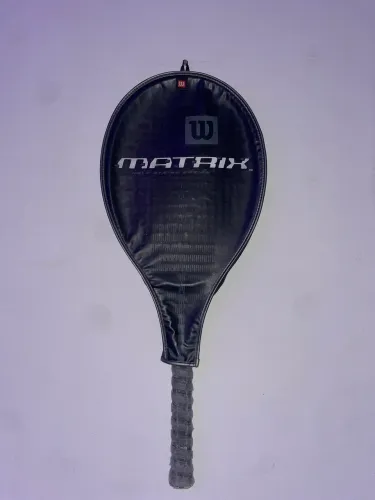 raquete de tenis wilson
