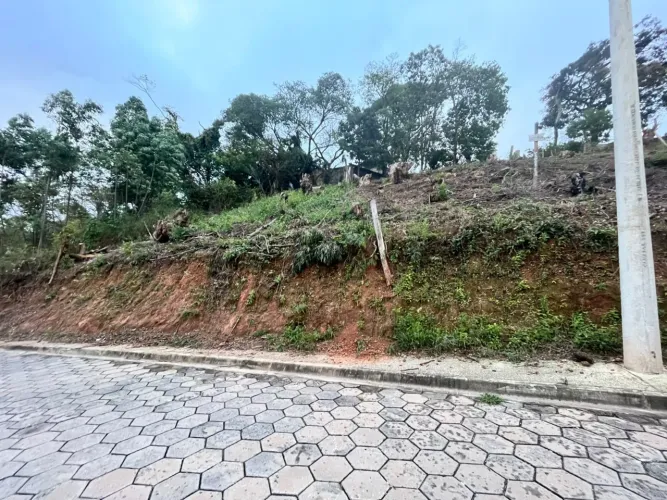 TERRENO JARDIM OLIDEL