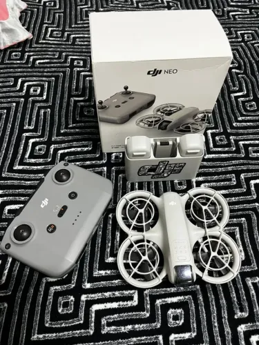 DRONE DJI NEO