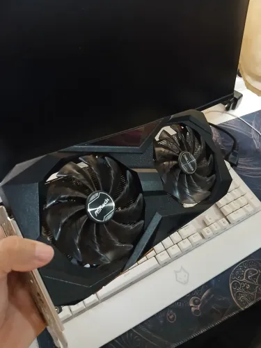 Placa de vídeo RX 6600 8gb Asrock Challenger 