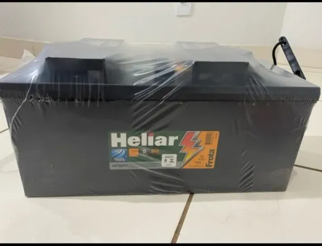 Bateria de caminhão Heliar 150 amperes (NOVA)