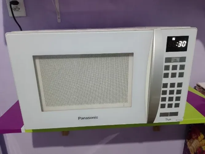 Microondas seminovo 31 litros 