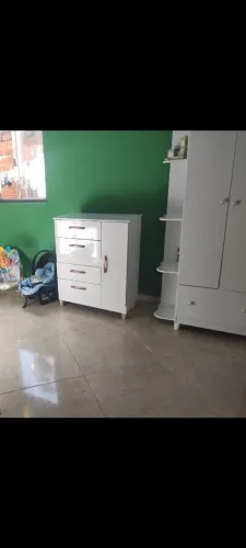 Cômoda e guarda roupa duas portas bebê