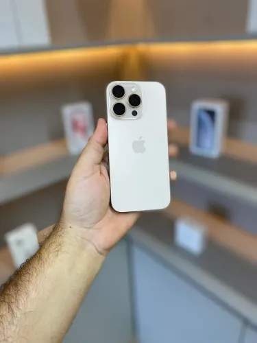 IPHONE 16 PRO 128 DOURADO - SEMINOVO ÓTIMO ESTADO TODO ORIGINAL E PERFEITO 