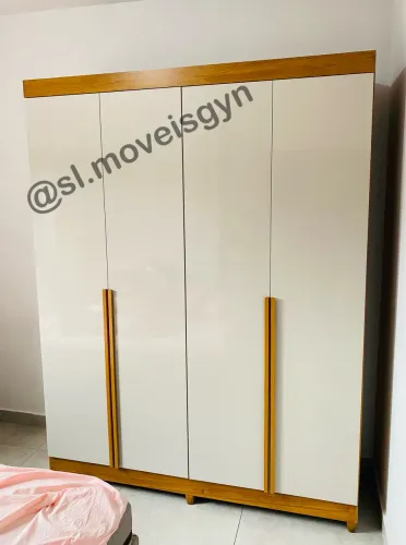 Roupeiro 4 portas 100% MDF - Pés de brinde 