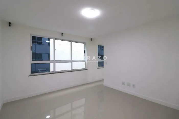 Apartamento para aluguel, 1 quarto, 1 suíte, 1 vaga, Várzea - Teresópolis/RJ
