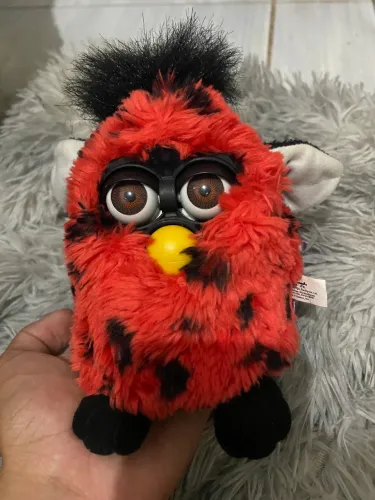 Furby joaninha raríssimo