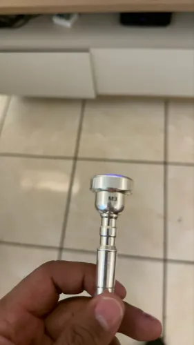 Bocal de trompete M3 Padovani A3 Padovani 11b4 250 reais cada! Yamaha excelente estado
