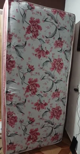Cama box de solteiro 190 pra levar hoje