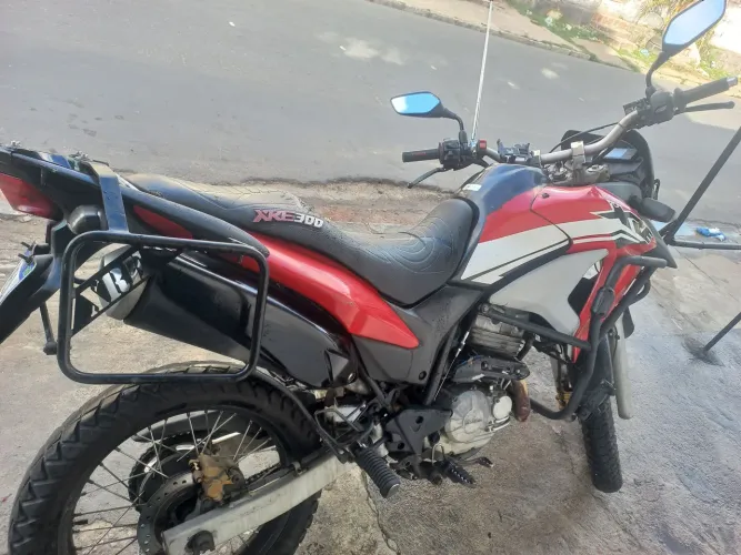 Xre300 