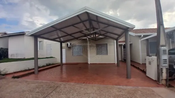 Locação de Casas / Condomínio na cidade de Araraquara
