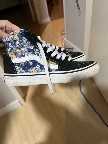Tênis vans 