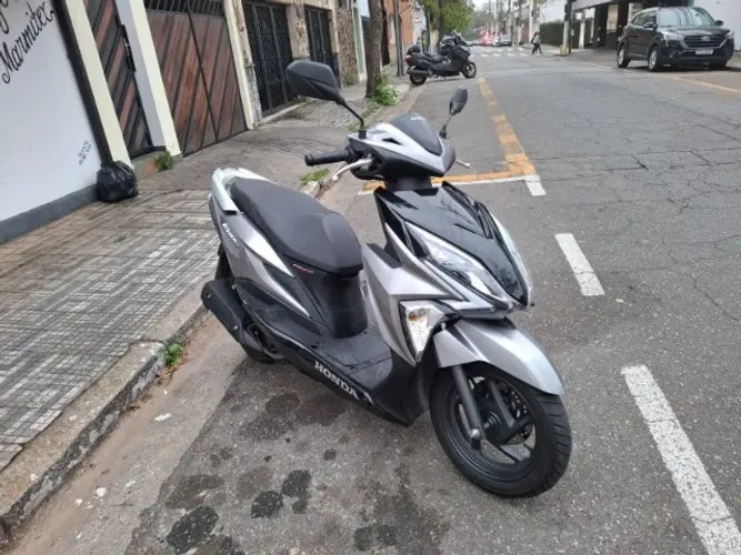 Honda Elite 125 (Financio e Parcelo no Cartão de Crédito)