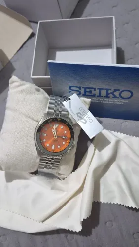 Relogio seiko 5 gmt jubile