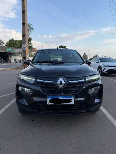 Renault Kwid Intense 1.0 Flex 12V 5P Mec. 2023