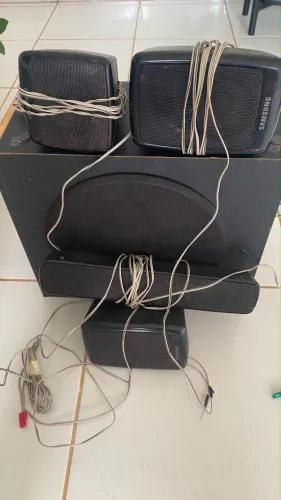 Caixas de som home theater