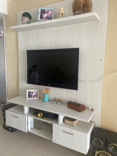 Rack TV
