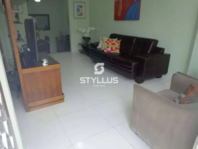 Condominio em Rua Aguara - 84m² (Ref: C2985)