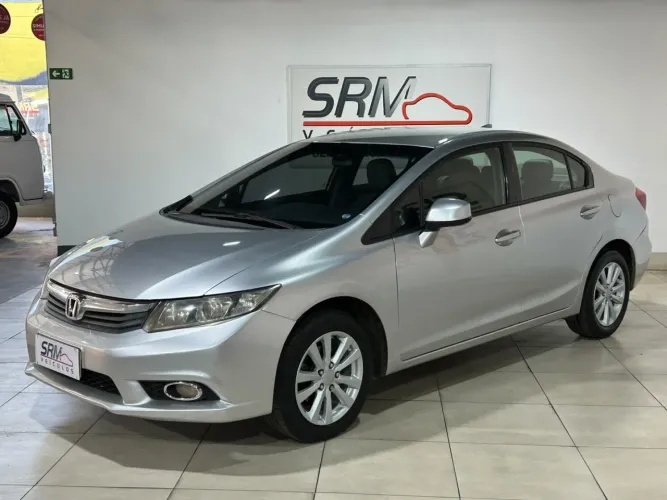Honda Civic Sedan LXS 1.8/1.8 Flex 16V Aut. 4P 2014