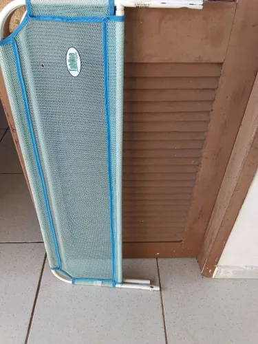 Grade de proteção para cama