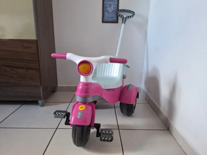 Motoca Menina Velocita Classic