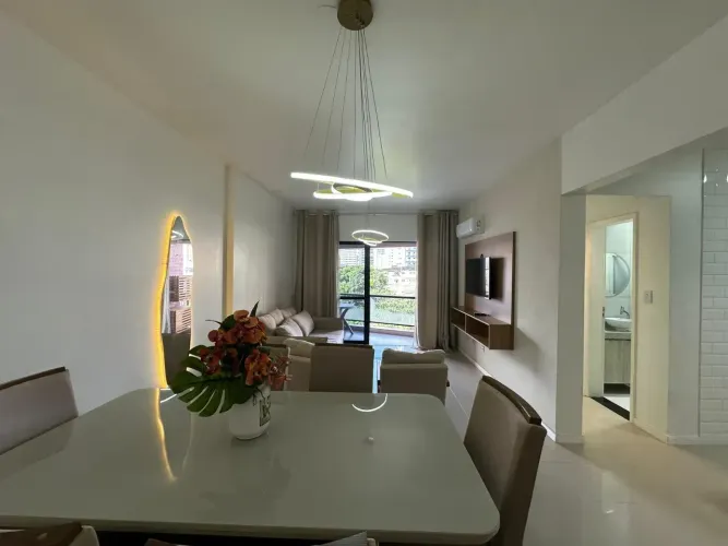 Flat à venda possui 93 m² com 2 quartos, sendo 1 suíte - Umarizal - Belém - PA