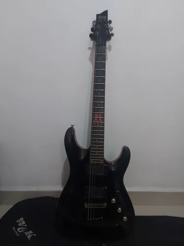 Guitarra Shecter (Korea)