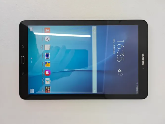 Tablet Samsung Galaxy Tab E SM-T560