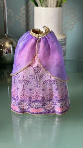 Capa/Saia Original Viveca - Barbie e as Três Mosqueteiras | Mattel