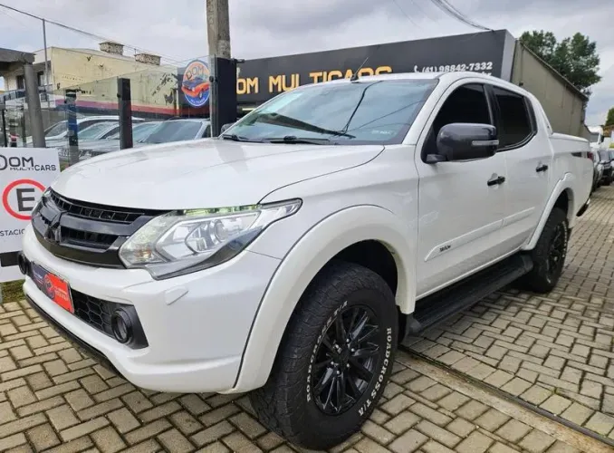 Mitsubishi TRITON HPE-S 2.4 CD 4X4 TB Diesel Aut. 2019