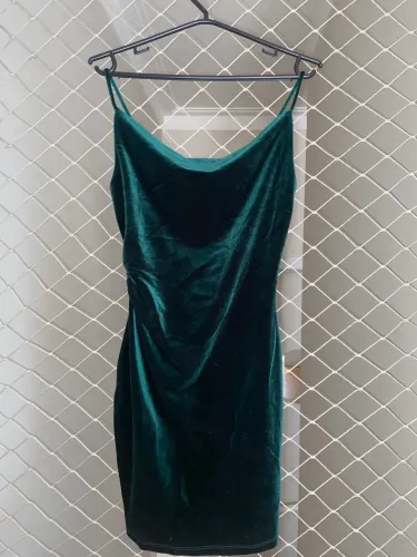Vestido de Festa H&M Veludo Verde Escuro - XS