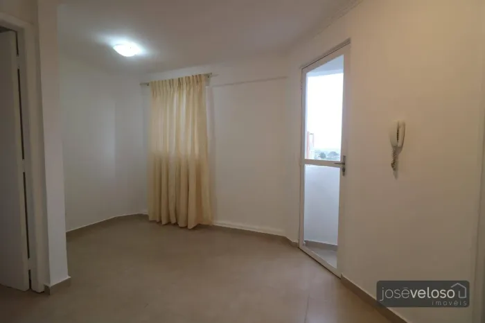 Apartamento com 1 dormitório para alugar, 28 m² por R$ 1.300/mês - Cristo Rei - Curitiba/P