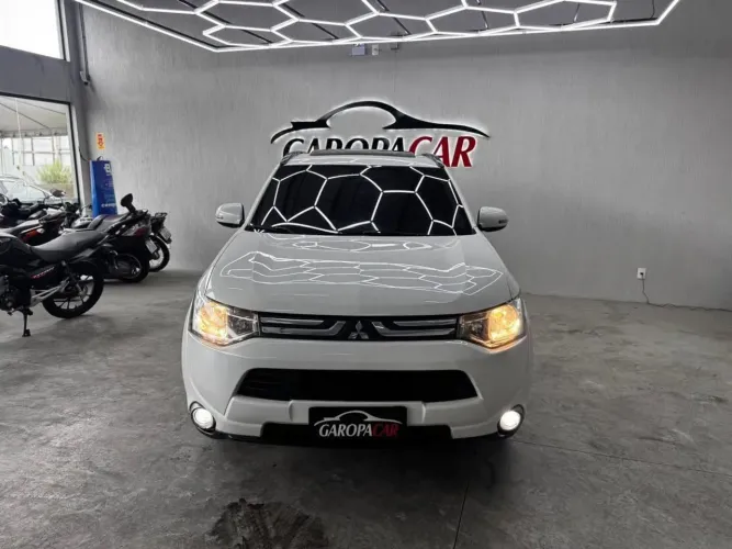 Mitsubishi Outlander GLS 2.0 16V 5P Aut. 2015
