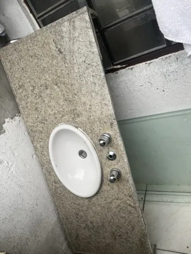 Pia  para banheiro de mármore 