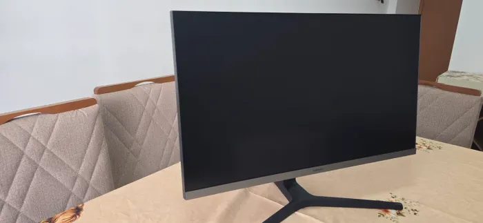 Monitor Samsung 28"IPS (U28R550UQ) - Impecável