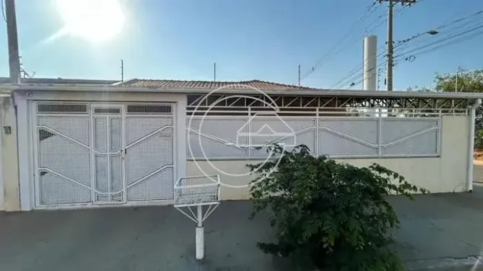 VENDE-SE Residência NO CAVALLARI - MARÍLIA/SP