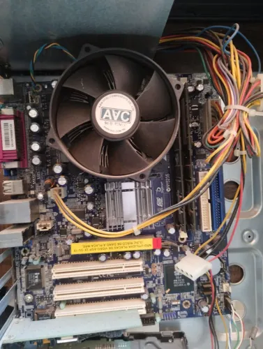 Computador retirada de pecas