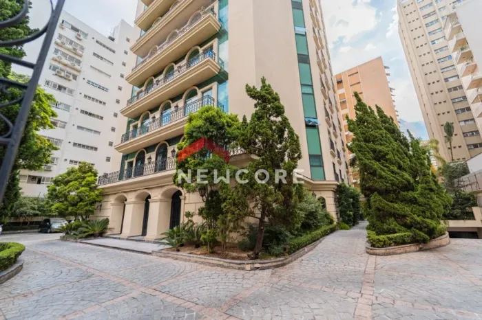 Apartamento em Alameda Campinas - Jardim Paulista - São Paulo/SP